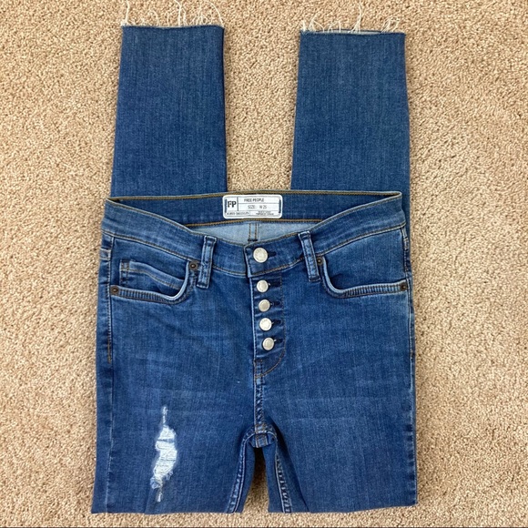 Free People Reagan Light Distressed Jeans - Picture 15 of 15